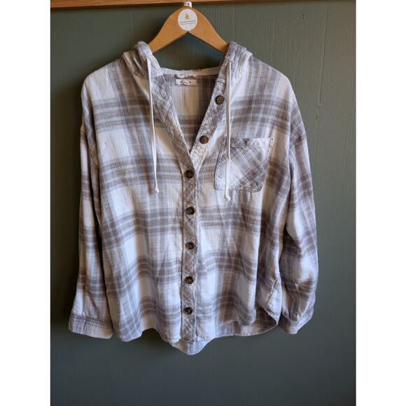 L Maurices Grey & White Plaid Flannel Hoodie - Picture 1 of 4